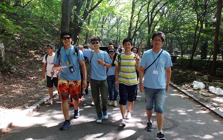 Gong-ju & Gyeryong Mt. Field Trip.jpg